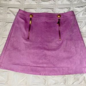 Express flirty mini skirt.